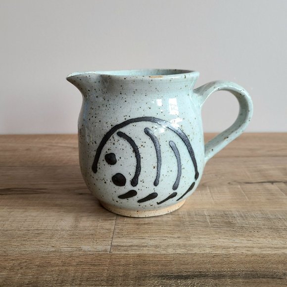 Hand made pottery. Stoneware pitcher with fish design. Signed by artist. - Picture 1 of 11